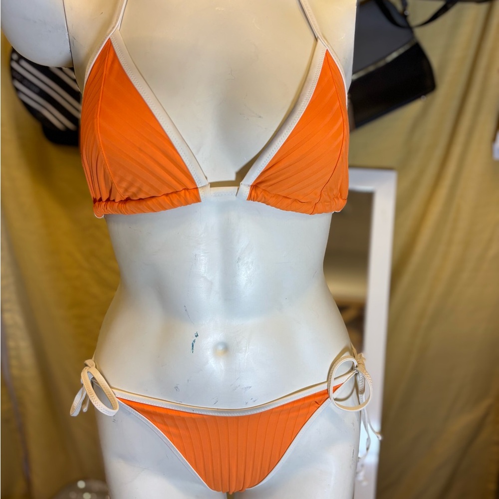 Aerie Vibrant Orange‎ Bikini with Cream Accents